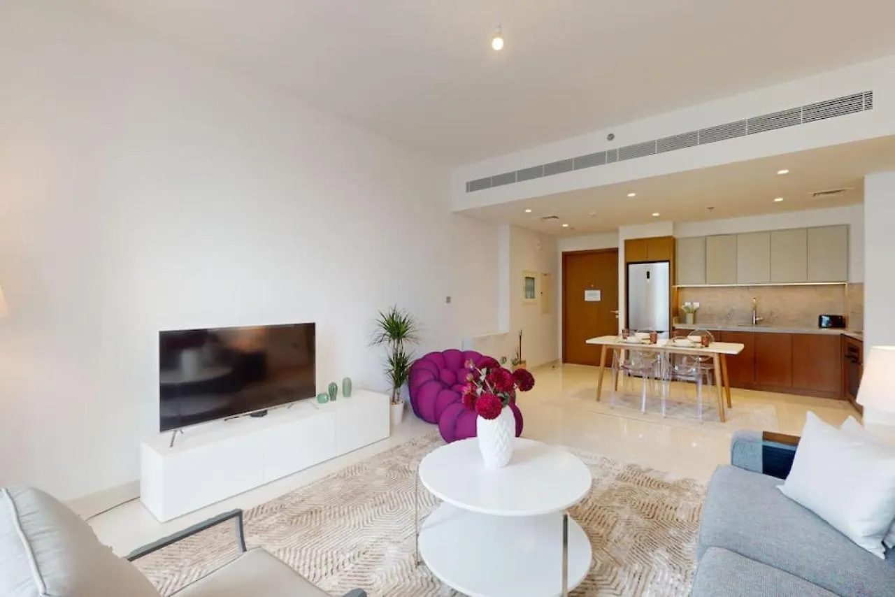 Beach Isle - Bright One Bedroom Dubai 0*,  United Arab Emirates